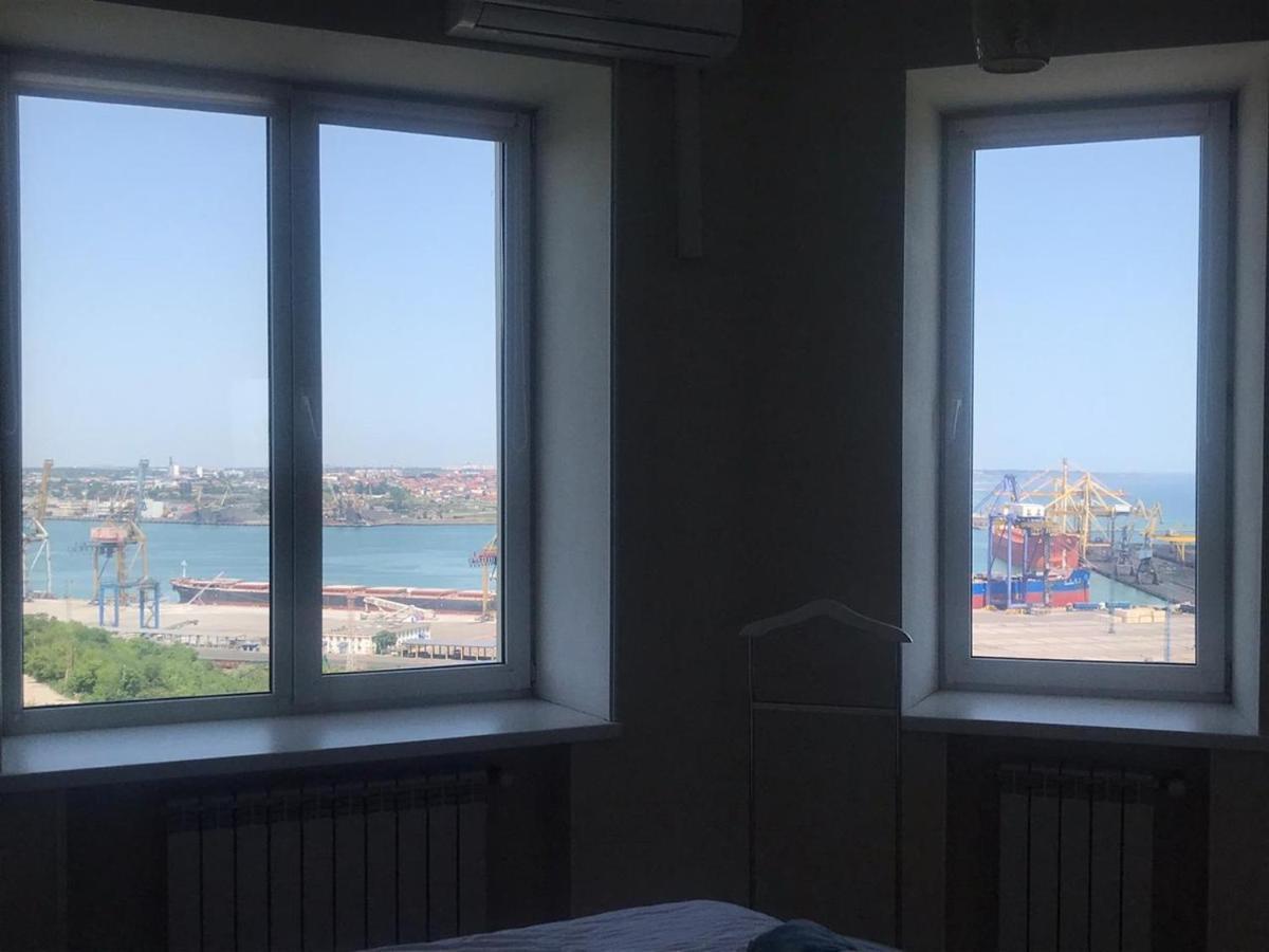 Flat with the sea view Apartment Chornomorsk Exterior photo