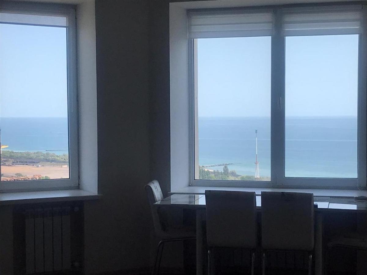 Flat with the sea view Apartment Chornomorsk Exterior photo